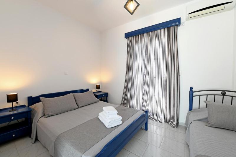 Lunar Santorini Hotel Perissa  Eksteriør billede